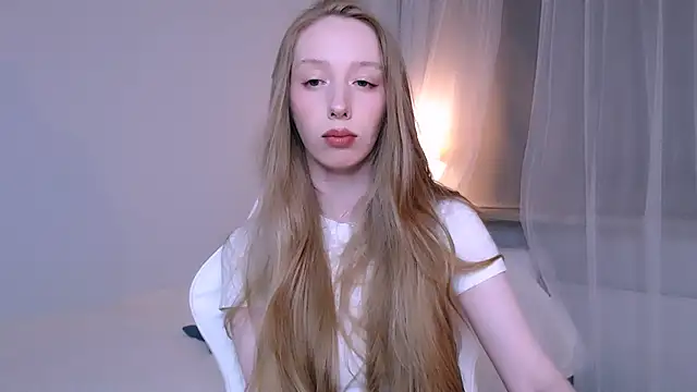 Luna_insniity webcam