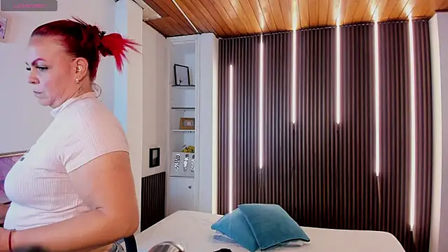 victoria_mooree webcam