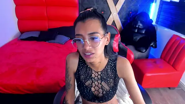 KarlaSlutSkinny__ webcam