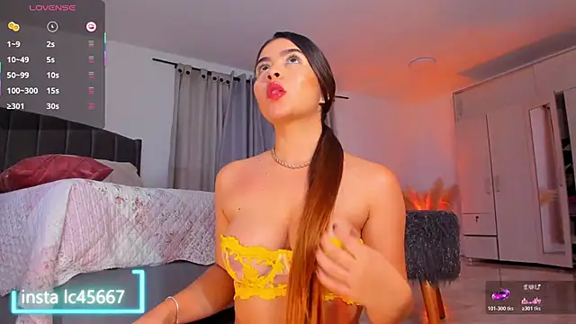 emily_bennett webcam