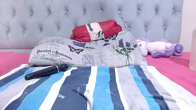 massive_booty25 webcam