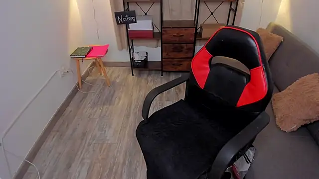 Lilybrunette_ webcam