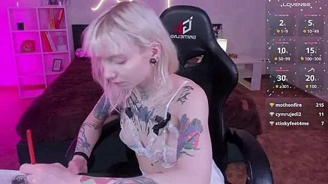 tattoo_art_baby webcam