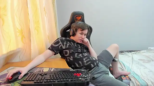 iliaskrislove webcam