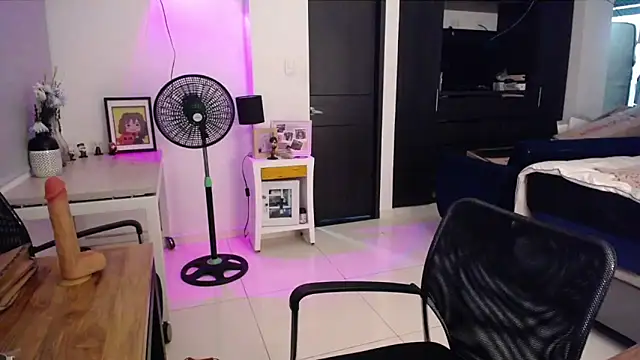 diabla_sexyboobs webcam