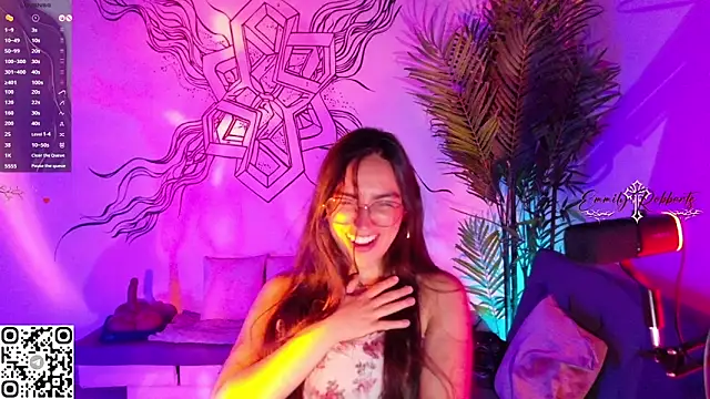 Emmi_Roberts webcam