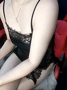 Alone_nothing webcam