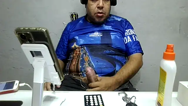 UrsoBissexualPauGrosso webcam