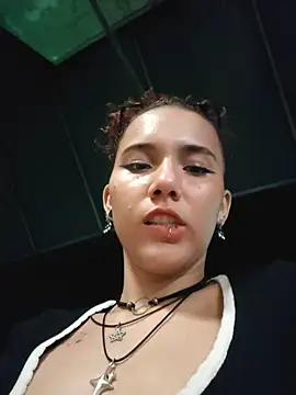 Isabella_Stark webcam