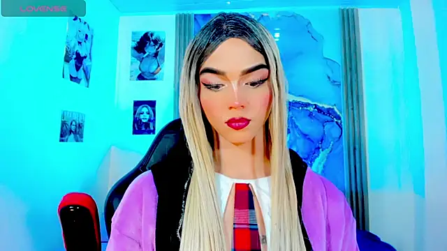 blonde_queen- webcam