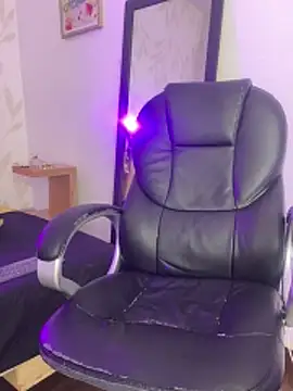 lucius_morningstar webcam