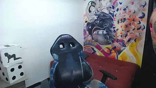 Lucia_evans21 webcam