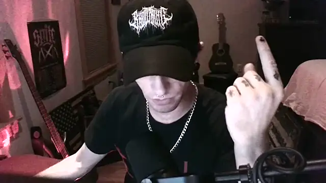 LEVIATHANX666 webcam