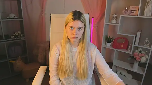 CelestineMauriac webcam