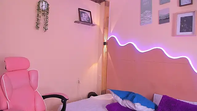 Gabriella_Charm webcam