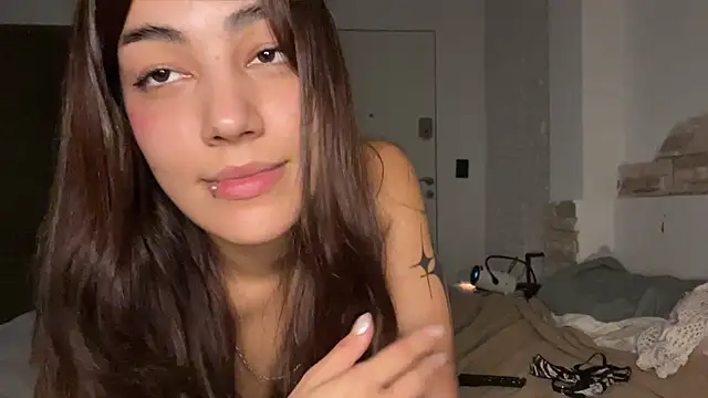 sweetaddictionbyThy webcam