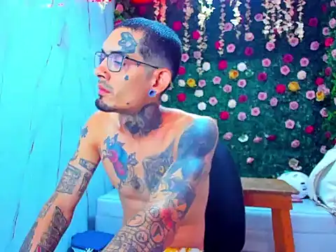 Boy_tatto77 webcam
