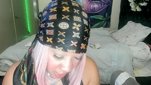 mzpretty444 webcam