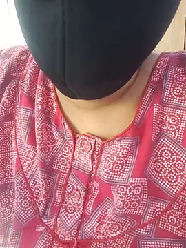 TamilAparna78 webcam