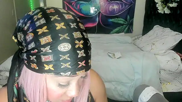 mzpretty444 webcam