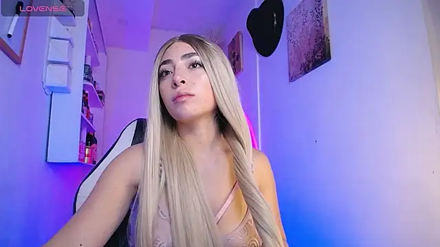 channel_blondee webcam