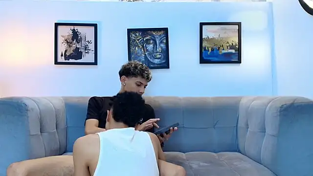 YOUNG_BOYS_HELL webcam