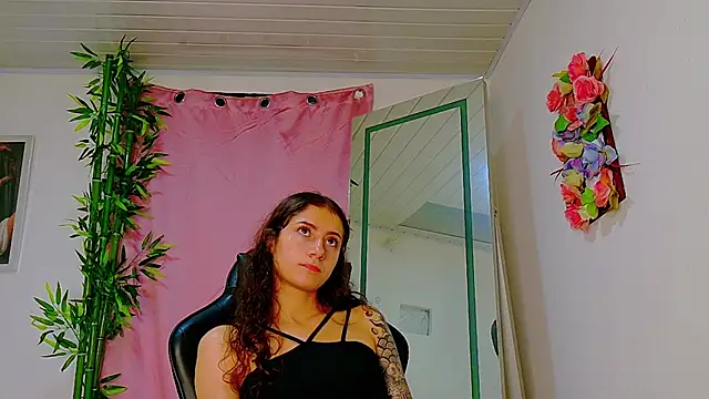 scarlet-jonesx webcam