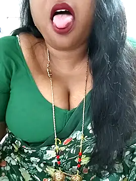 Swapna_1143 webcam