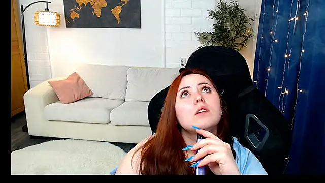 Hennessy_bunny webcam