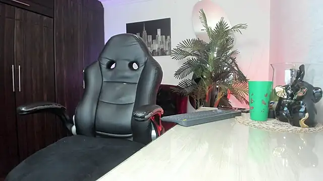 Amaia_Bushida webcam