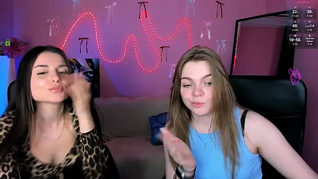 veronica_bubble webcam