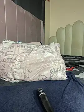 Webcam Model (MayaPassion)  is live.Free join now!