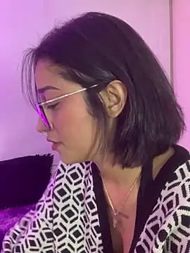 LilithMonette webcam