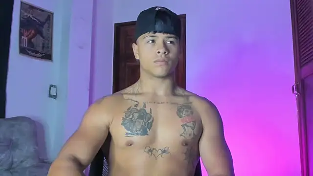 Dominic_Biker__ live sex cam