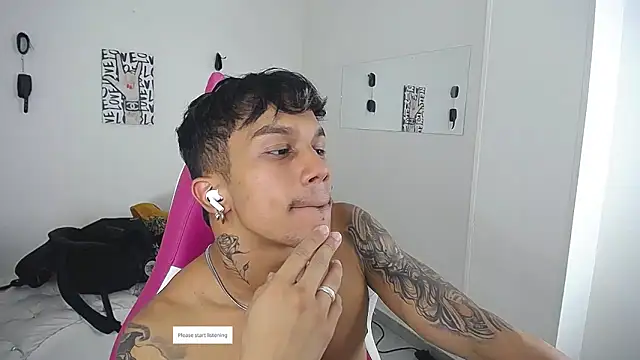 Leonard_Price webcam