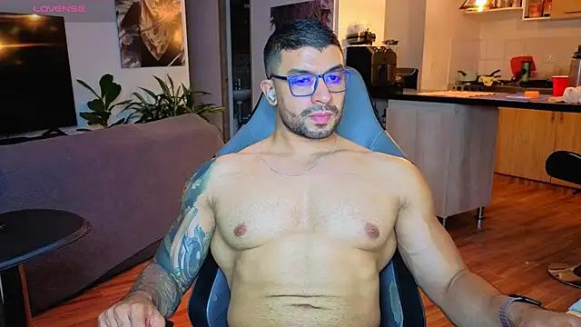 Michael_Diamond webcam