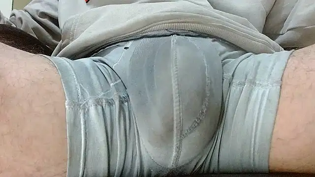 Money_For_masterCody webcam