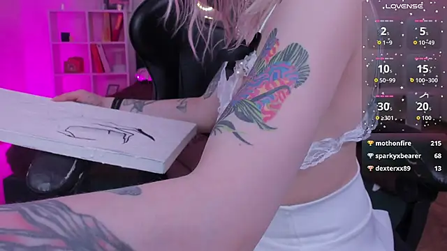 tattoo_art_baby webcam