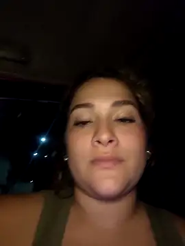 Sara_smiiith211 webcam