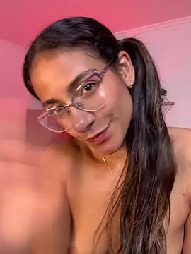 elegant__rouse webcam