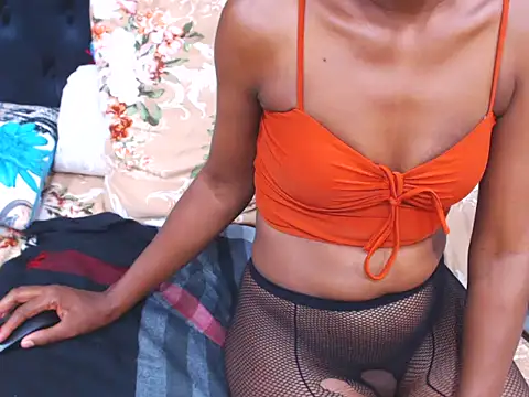 ChocolateClitt webcam