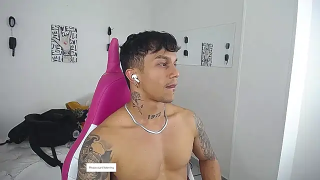 Leonard_Price webcam