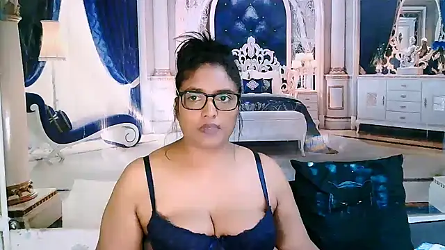 IndiaBlackPanther webcam