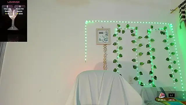 roselyn_caprice webcam