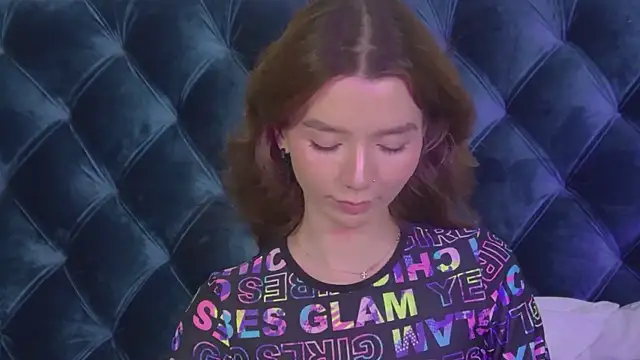 VanessaVienne webcam