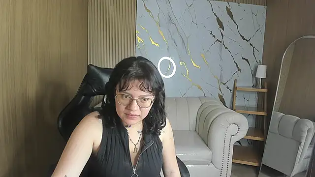 Amara_tf webcam