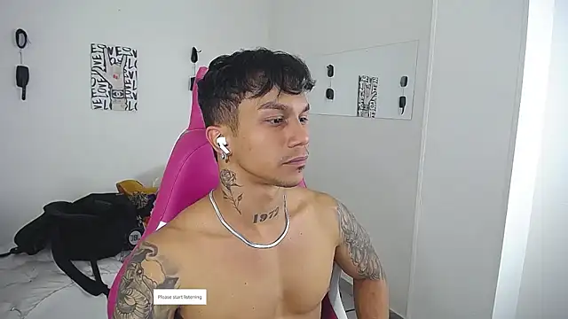 Leonard_Price webcam