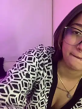 LilithMonette webcam