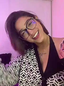 LilithMonette webcam