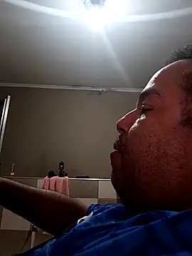 UrsoBissexualPauGrosso webcam